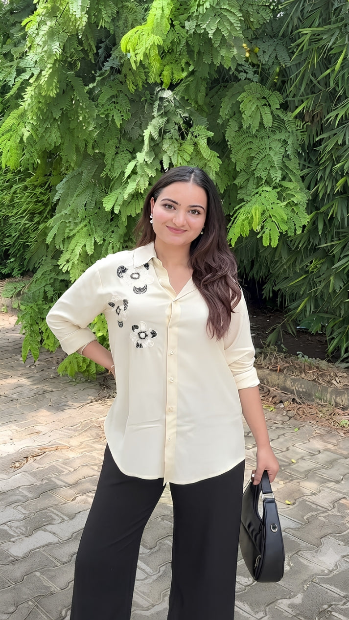 Night Sky Cream Garden Graceful Collar Shirt