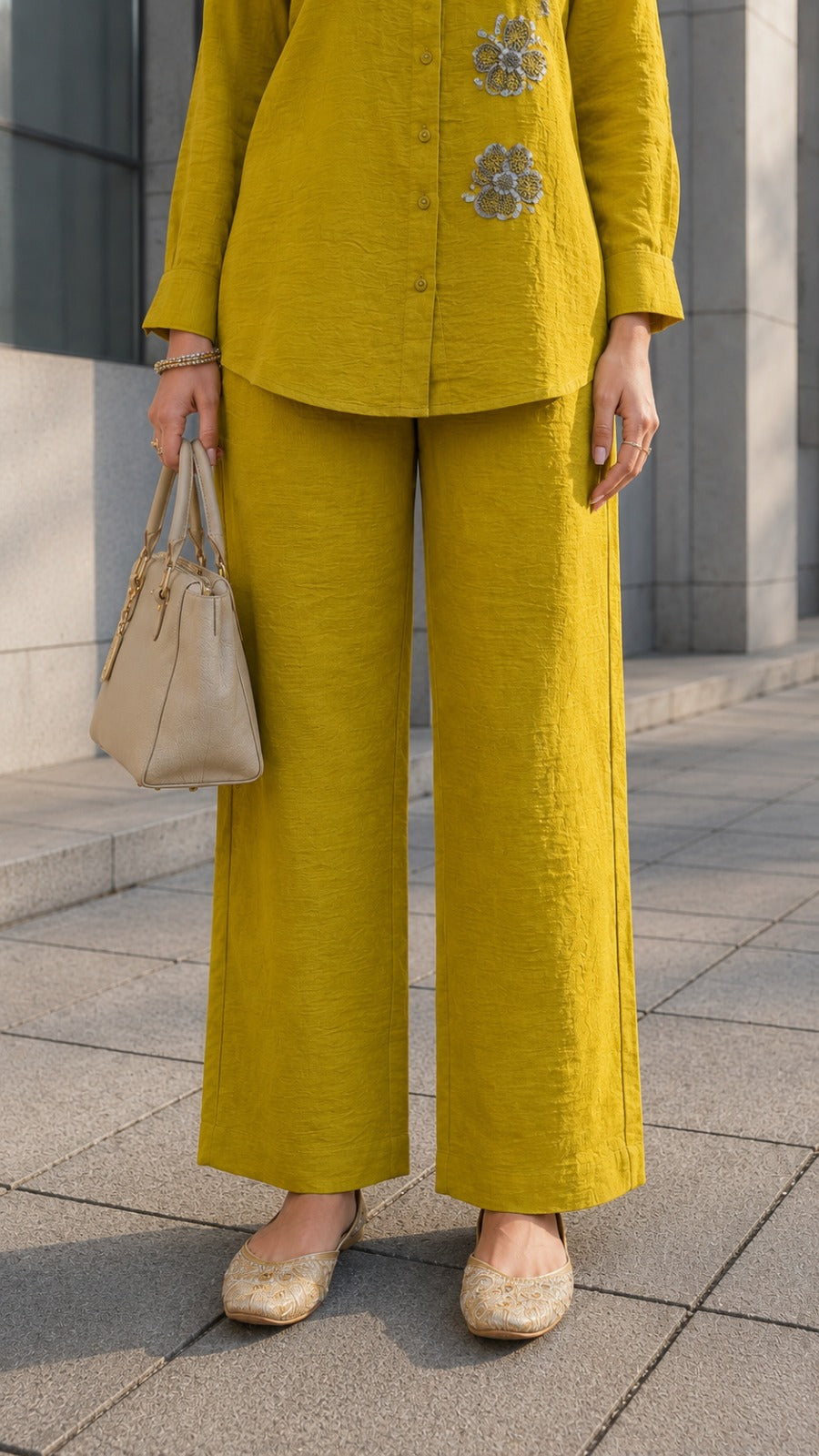 Flora Embellished Chic Relaxed Co-Ord Set
